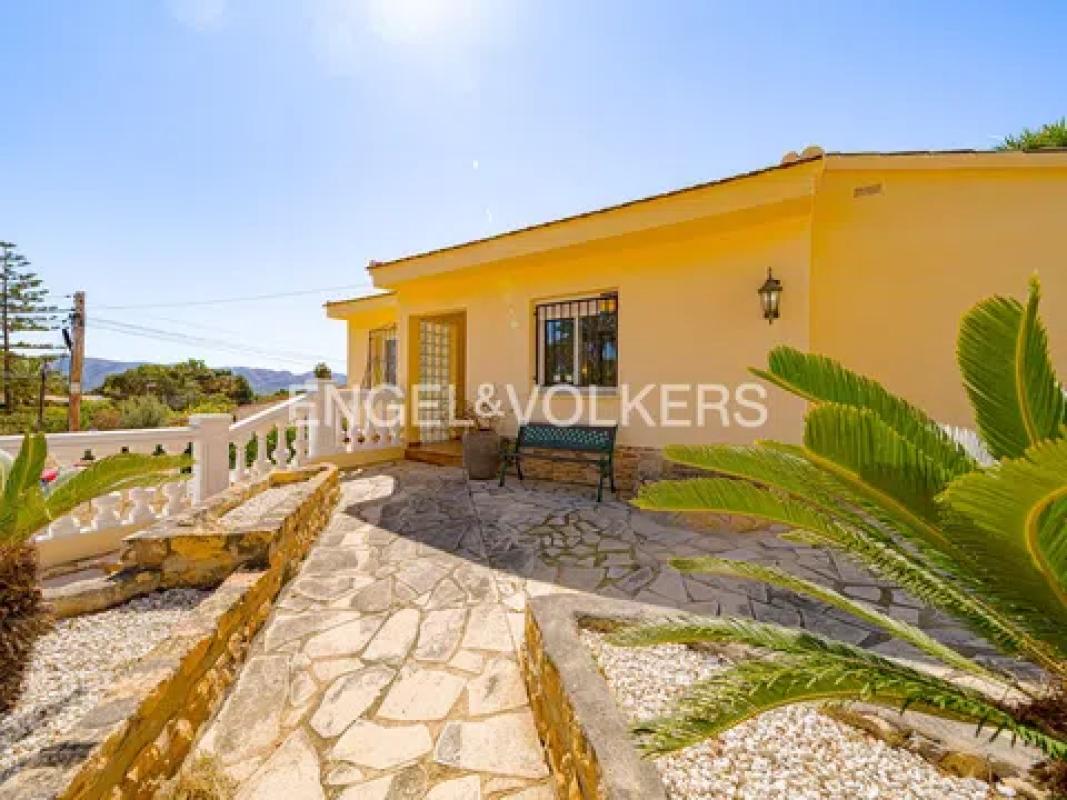 Venta de chalet independiente en Calle Castanyers Bh, La Nucia
photo 3
