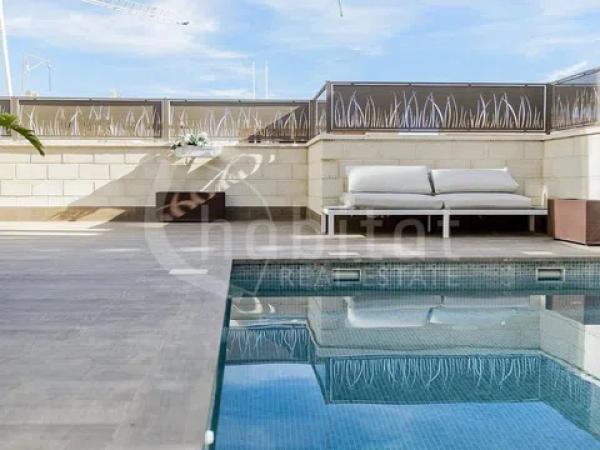 Casa independiente en avenida Riegos de Levante photo 4