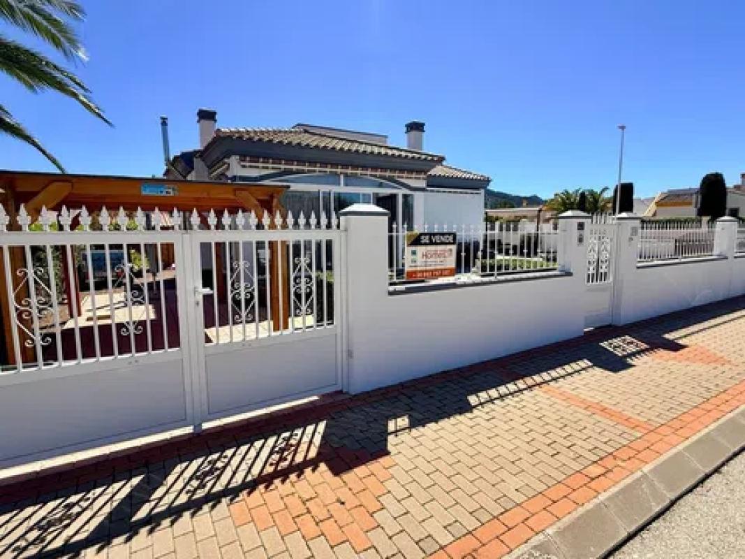 Propiedades en venta y alquiler en España photo 4