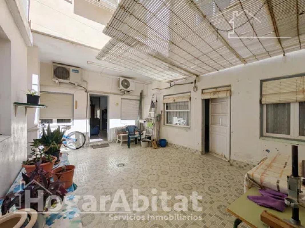 Недвижимость на продажу и в аренду в Испании photo 4