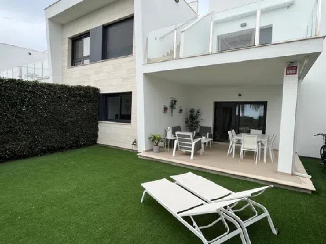Venta de piso en Pinar de Campoverde, Pilar de la Horadada
photo 1