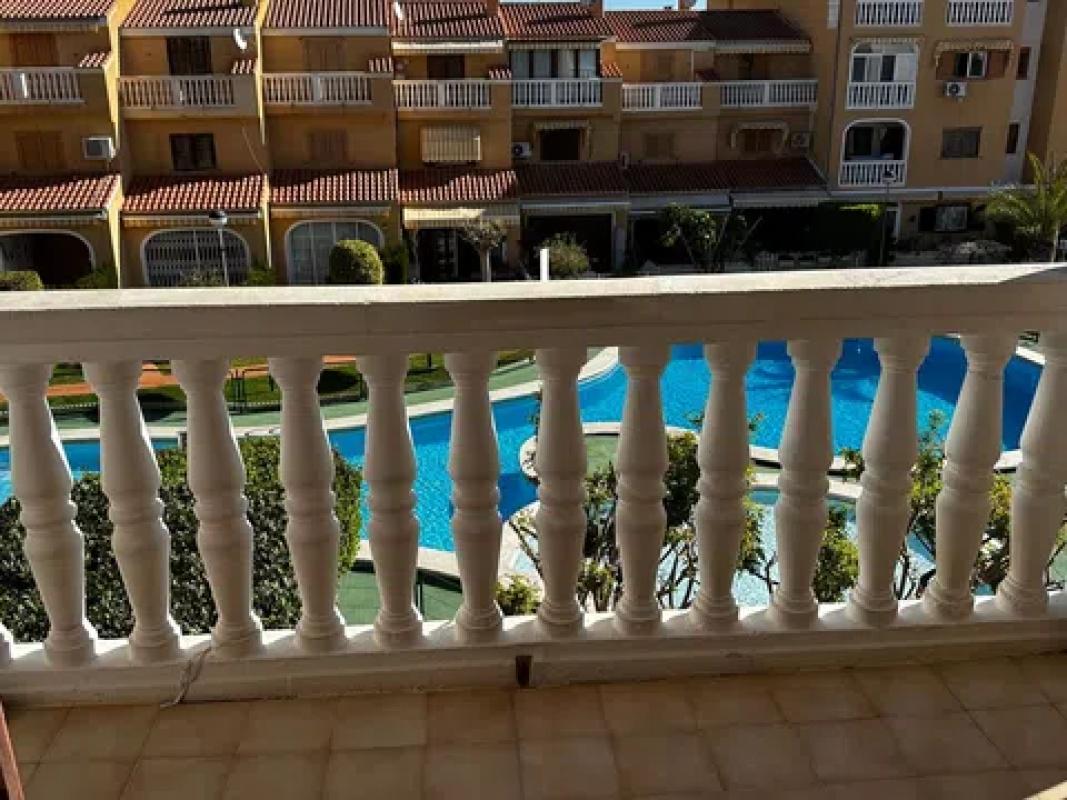 Venta de piso en Calle Ruperto Chapí, 4, El Campello
photo 2