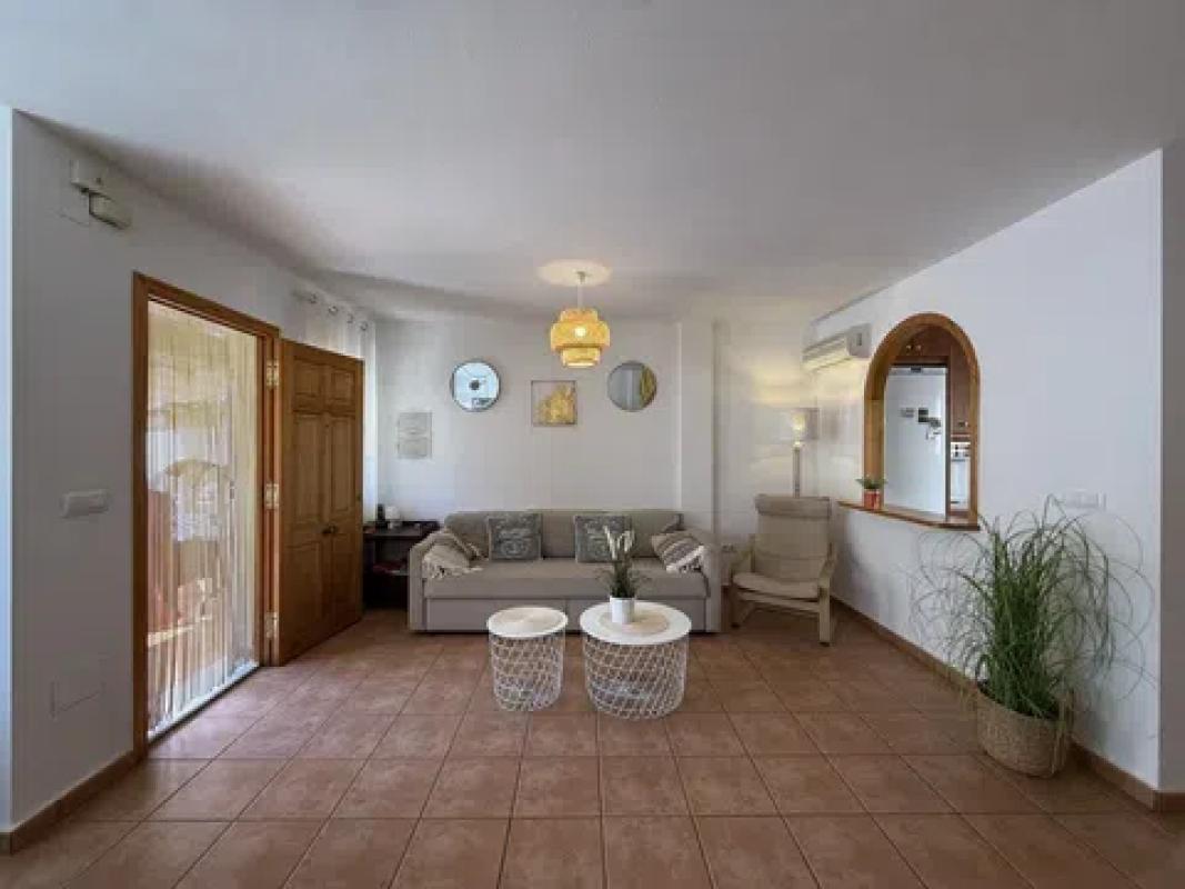 Venta de chalet adosado en FRAY LUIS DE LEON-CMOR, 1 , Orihuela photo 3