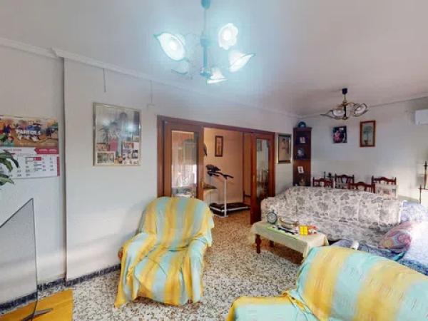 Venta de piso en Calle Pablo Picasso, Elche / Elx
thumbnail 2