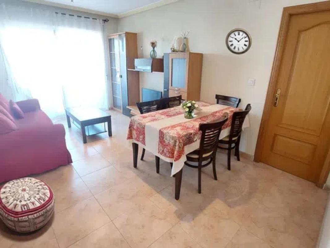 Sale of apartment in Calle les Vinyes, 1, Guardamar del Segura
 photo 2