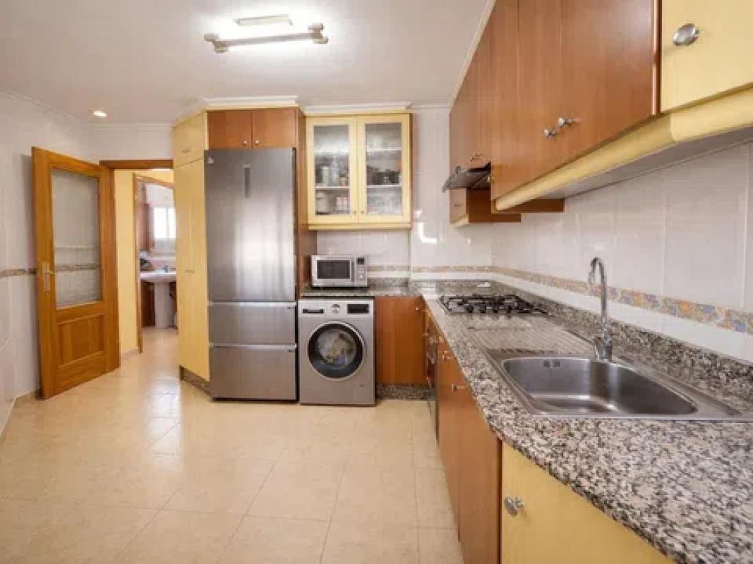 Propiedades en venta y alquiler en España photo 5