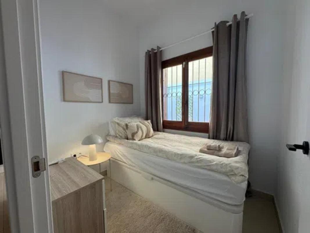 Venta de piso en GUARDAMAR, Torrevieja
photo 4