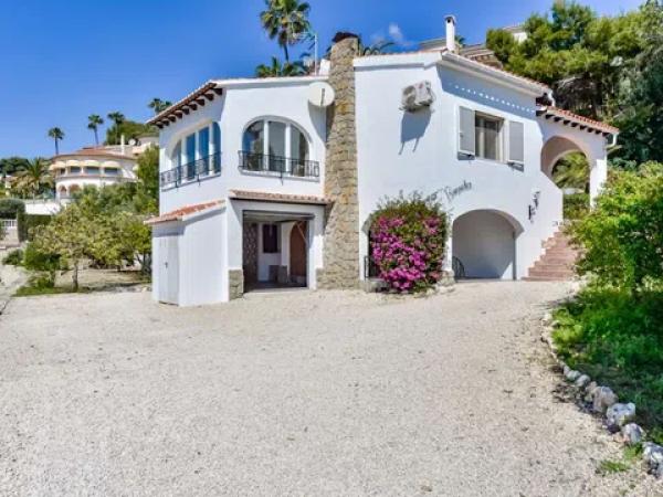 Casa independiente en calle del Nisprer thumbnail 2