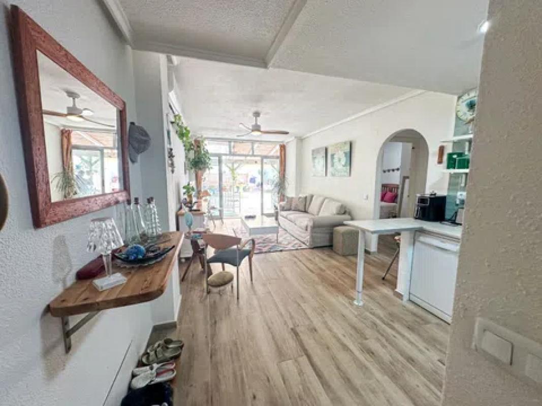Продажа квартиры на Barrio Centro - Muelle Pesquero, Торревьеха
photo 2