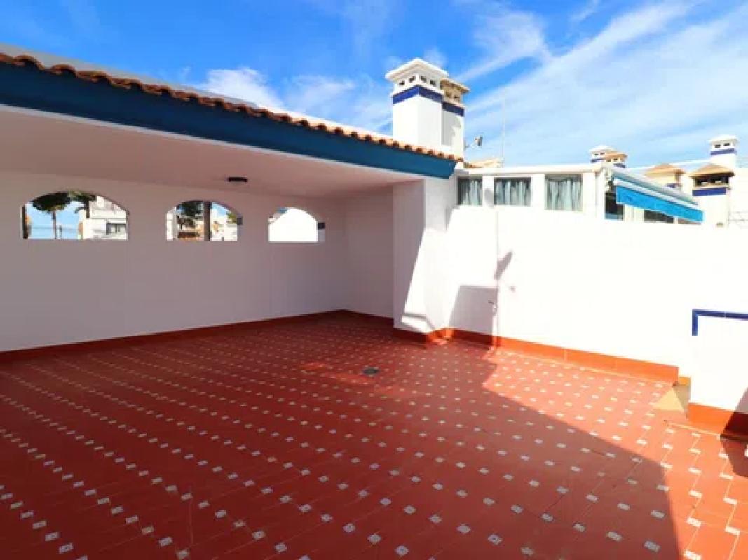 Venta de chalet adosado en  Barrio Villamartín , Orihuela photo 5