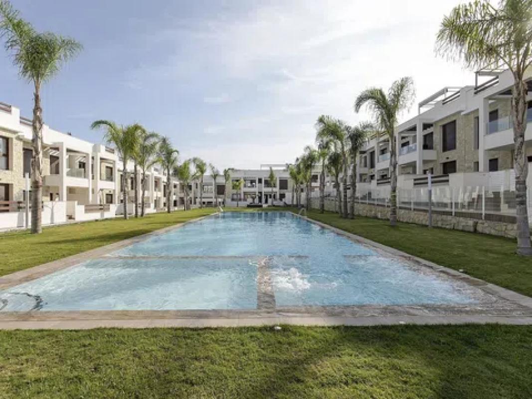 Sprzedaż mieszkania w Barrio La Siesta - El Salado - Torreta, Torrevieja
 photo 2
