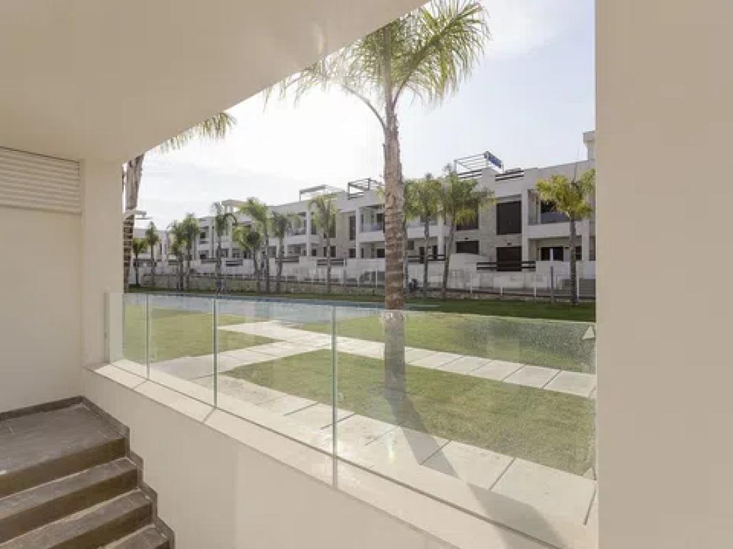 Sprzedaż mieszkania w Barrio La Siesta - El Salado - Torreta, Torrevieja
 photo 3