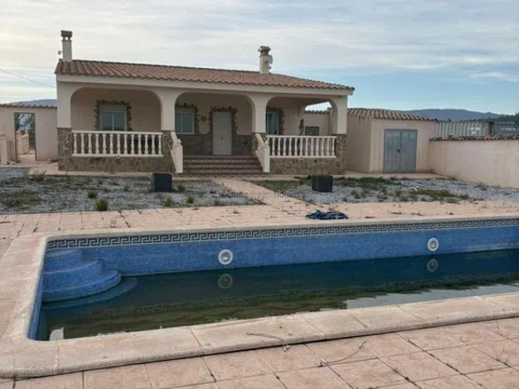 Venta de chalet independiente en Monovar, Monovar
photo 2
