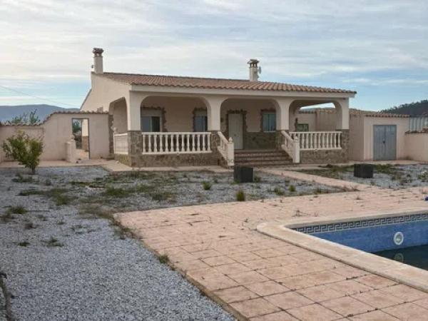 Chalet independiente en venta en Monovar, Monovar
thumbnail 2