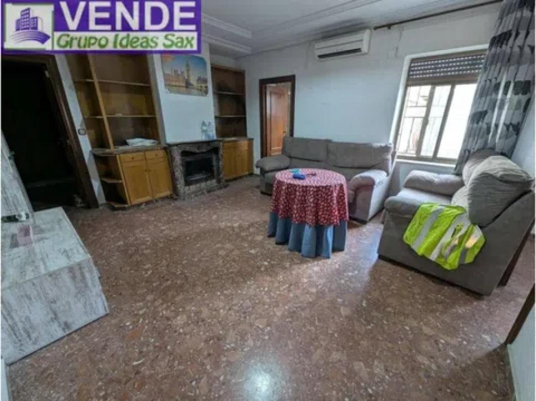 Продажа квартиры на Sax, Сакс
 photo 2