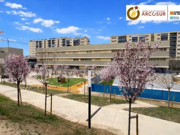 Продажа квартиры на Calle Palacio de los Condes de Gómara, 1, Сарагоса
 photo 2