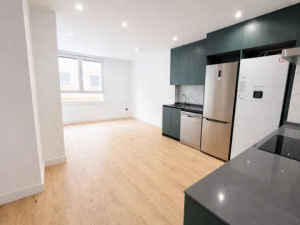 Продажа квартиры на Calle Las Delicias, 15, Сарагоса
 photo 3