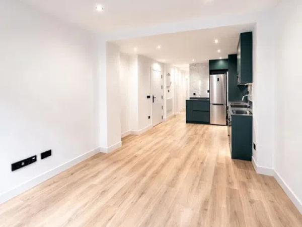 Продажа квартиры на Calle Las Delicias, 15, Сарагоса
 photo 3