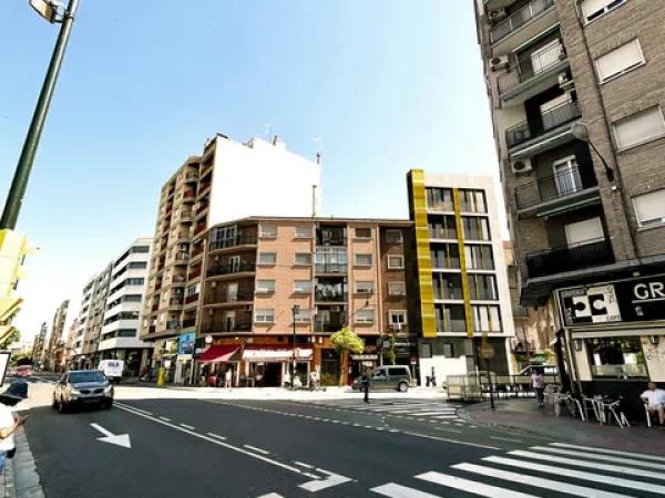Sale of flat in Calle Francisco de Quevedo, 3, Zaragoza
 photo 4