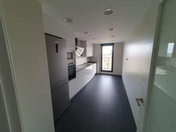 Sale of flat in Avenida Cesáreo Alierta, 100, Zaragoza
thumbnail 2