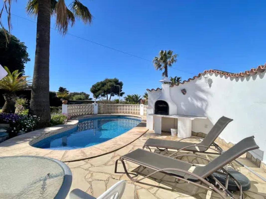 Sale of independent chalet in Calle Igor Stravinsky, Jávea/Xàbia
 photo 4