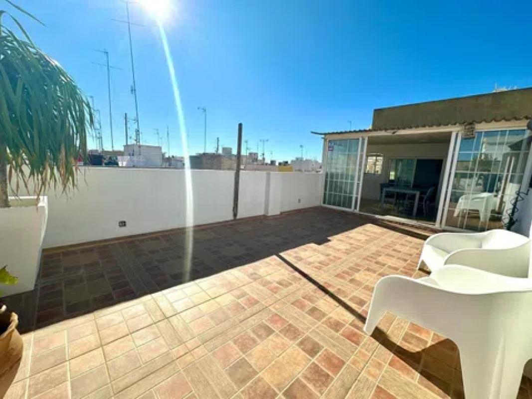 Venta de ático en Calle Benito Pérez Galdós, Elche / Elx photo 2