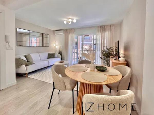 Продажа квартиры на Calle Alberola, Аликанте / Алакант
 photo 1