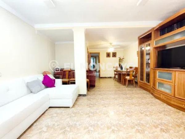 Venta de piso en Calle Jorge Juan, Guardamar del Segura
 photo 1