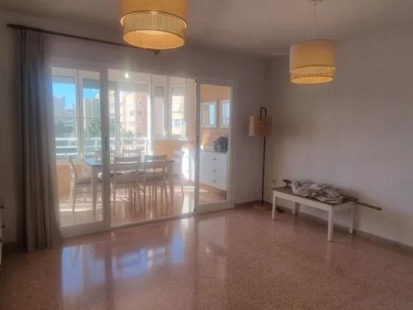 Sale of flat in Avenida Países Escandinavos, 18, Alicante
 photo 4
