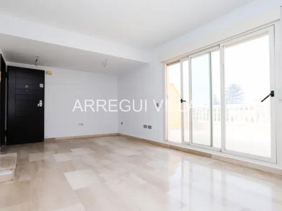 Venta de duplex en Avenida de Ramón Ortega, Denia photo 4