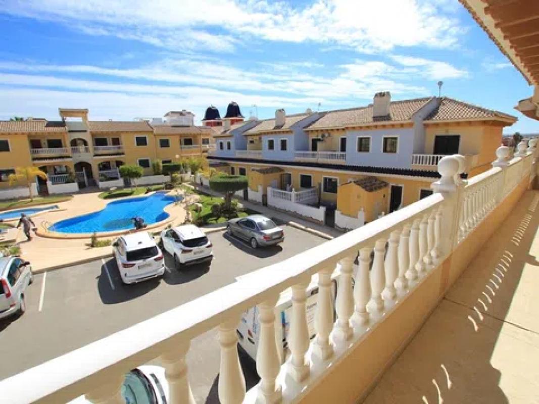 Venta de piso en Avenida de Jaén, Rojales
photo 3