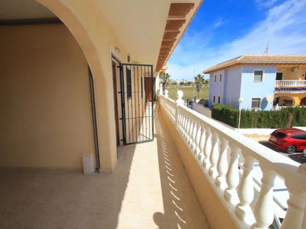 Venta de piso en Avenida de Jaén, Rojales
photo 4