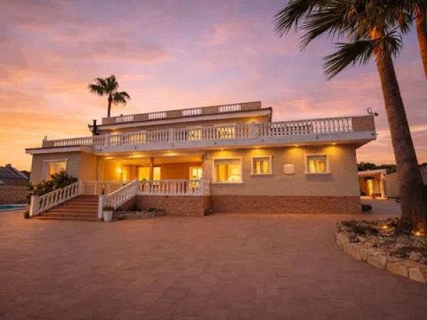 Casa independiente en Dr Severo Ochoa photo 1