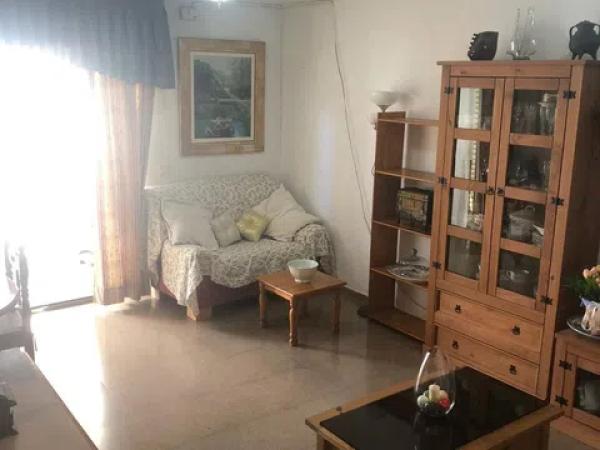 Sale of flat in Calle Devesa, Alicante
thumbnail 2