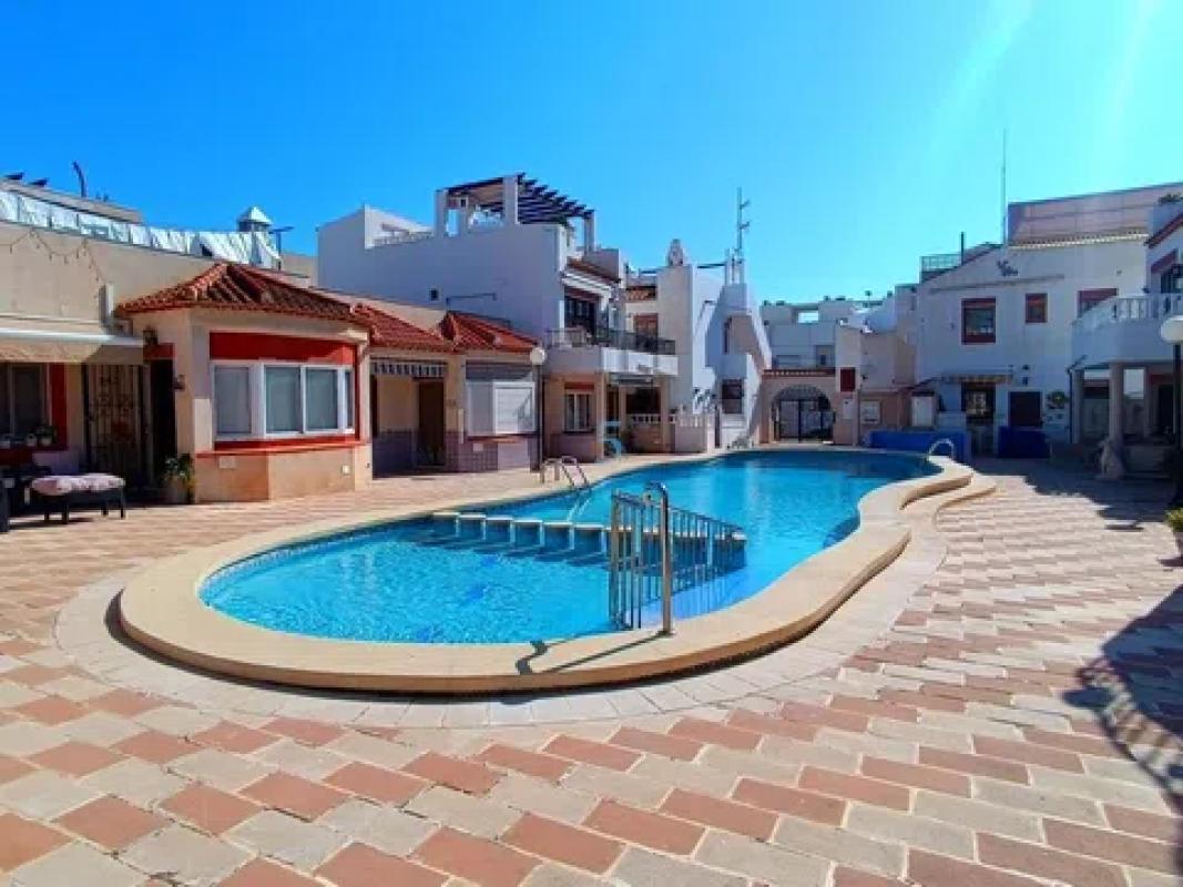 Venta de piso en Barrio Zona los Frutales, Torrevieja
 photo 3