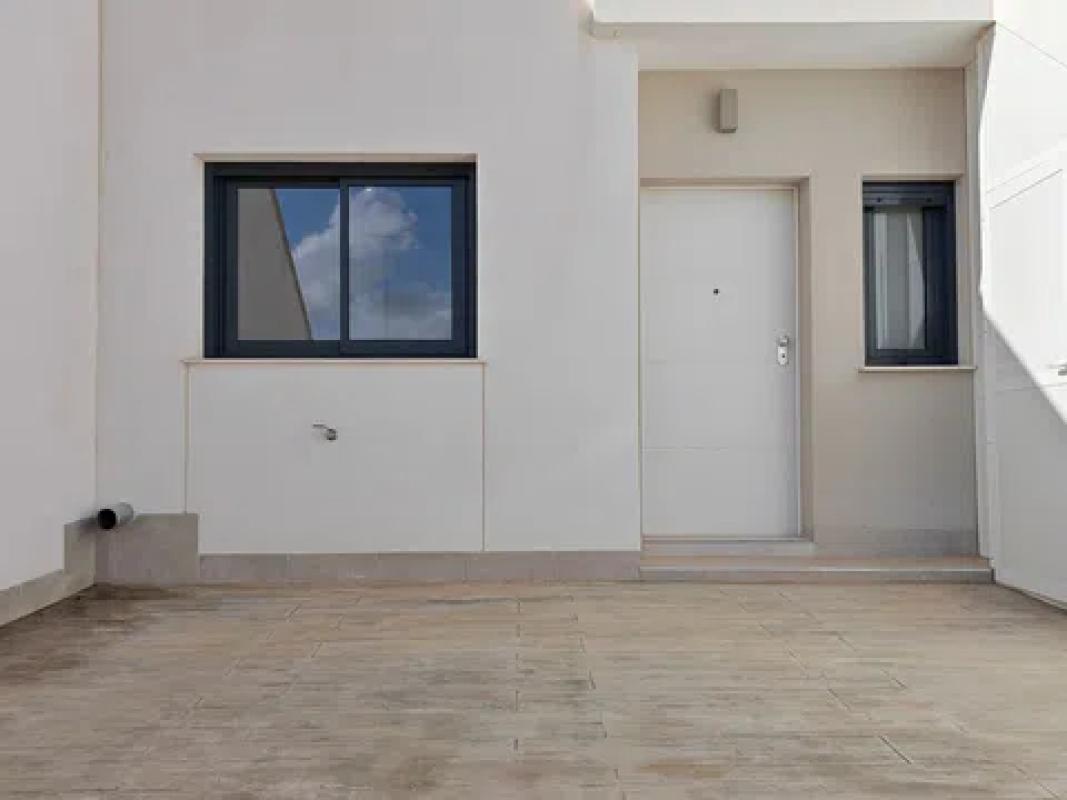 Venta de chalet adosado en  Calle Antonio Godoy , Pilar de la Horadada photo 3