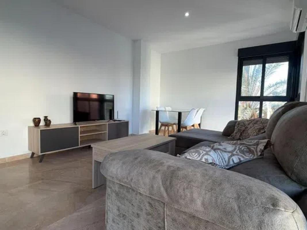 Venta de piso en Barrio Altabix, Elche / Elx
photo 1