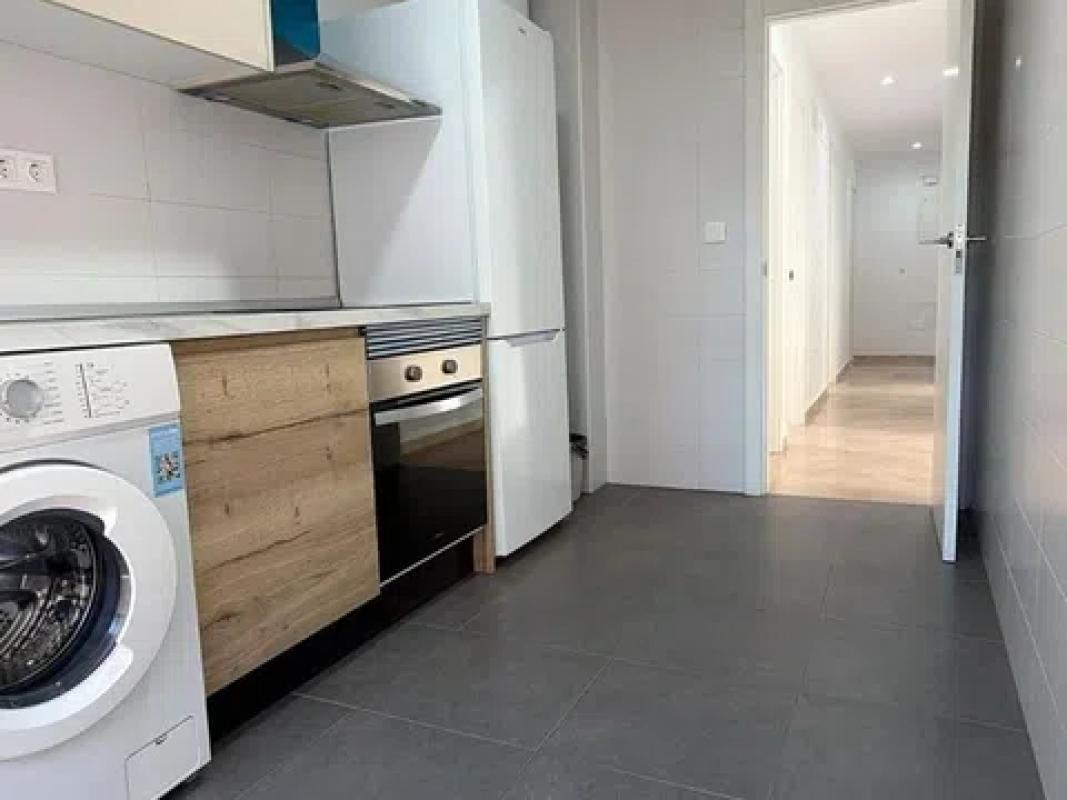 Venta de piso en Barrio Altabix, Elche / Elx
photo 3