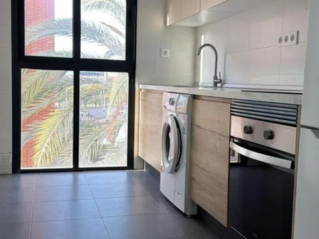 Venta de piso en Barrio Altabix, Elche / Elx
photo 4