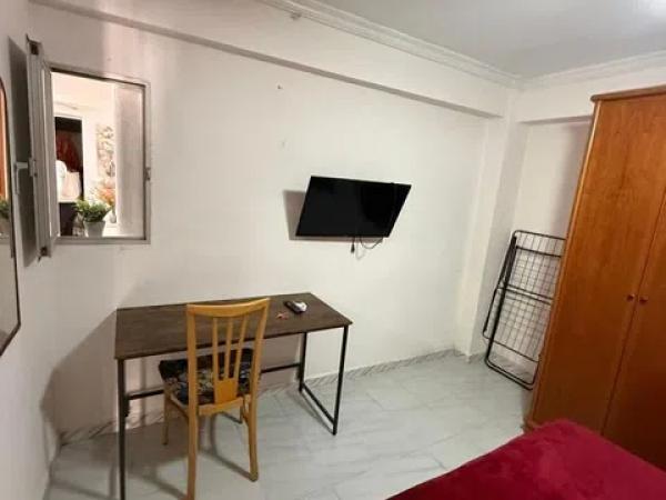 Sale of flat in Calle Alonso Cano, Alicante
 photo 4