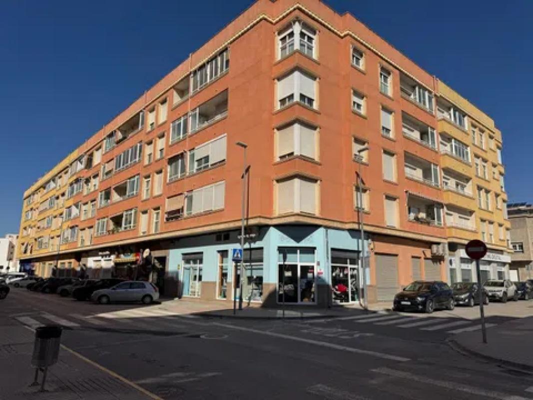 Venta de duplex en Calle Poeta Ausiàs March, Novelda photo 5
