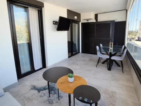 Venta de piso en Barrio Travalón, Elche / Elx
thumbnail 1