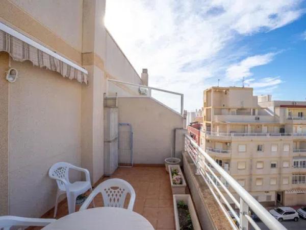 Ático en venta en  Calle Maldonado, Torrevieja photo 2