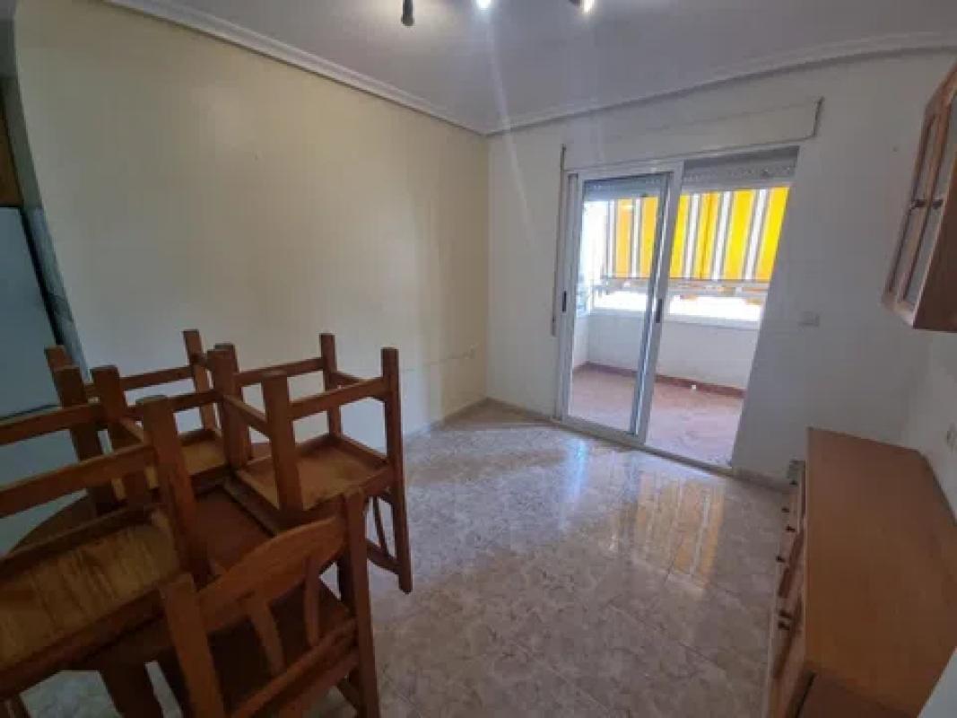 Venta de piso en Calle Joven Pura, Torrevieja
 photo 4
