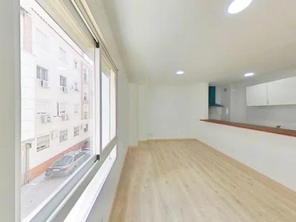 Venta de piso en Calle Sebastián de Eslava, Málaga
 photo 4