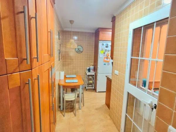 Chalet adosado en calle fuente 29010, 8 thumbnail 3