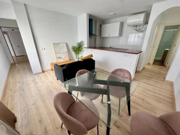 Venta de piso en Calle Sebastián de Eslava, Málaga
 photo 1