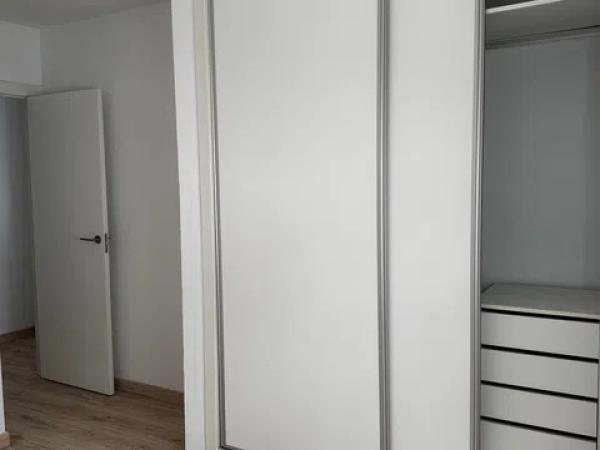 Venta de piso en Barrio Victoria Eugenia, Málaga
 photo 3