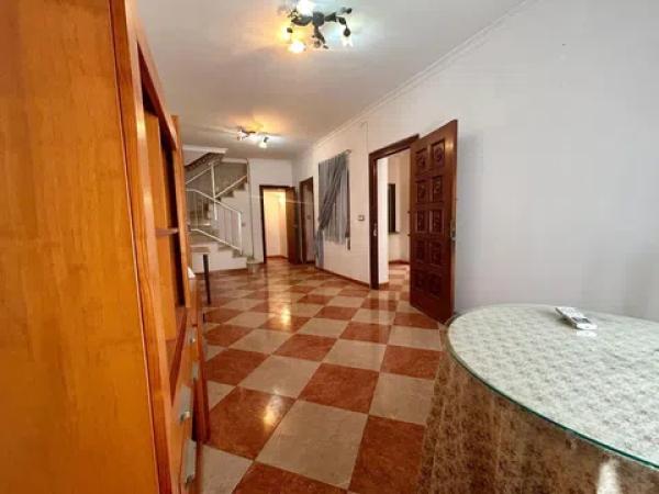 Casa independiente en calle Carlos Falgueras photo 4