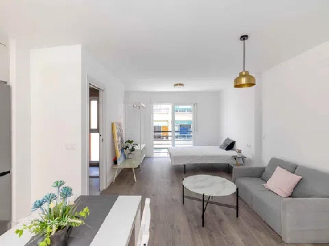 Продажа студии в Calle Diego de Vergara, Малага photo 1